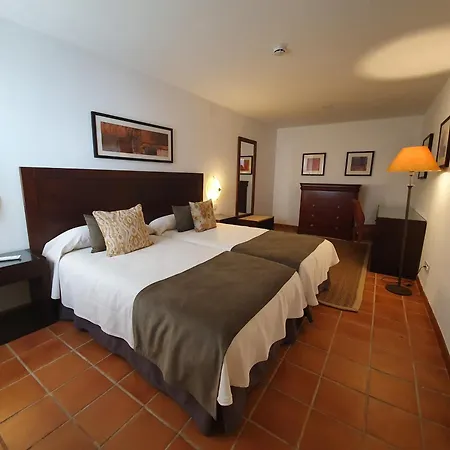 Hotel-restaurante Casa Garcia アルモナステール・ラ・レアル