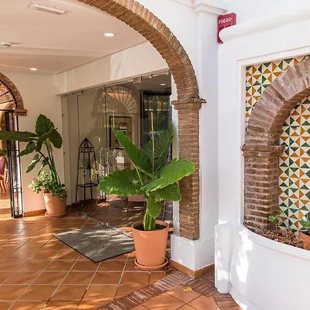 Hotel-restaurante Casa Garcia ホテル *